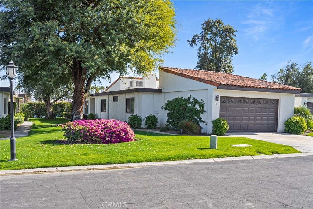 17 Toledo Drive - Photo 37