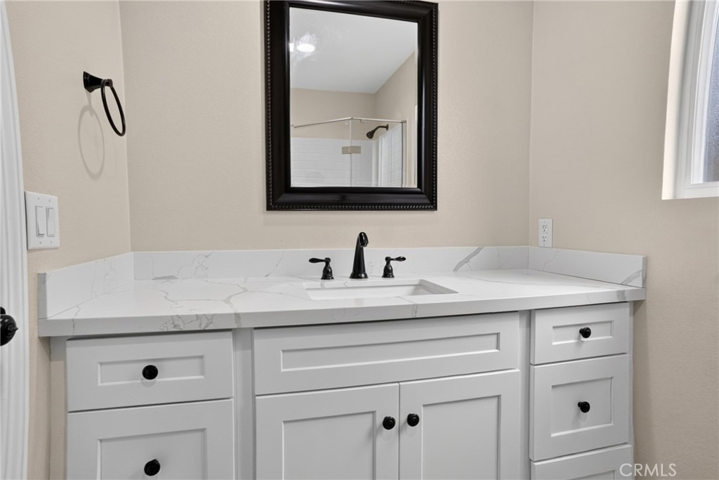 24441 Denise Pl - Photo 33
