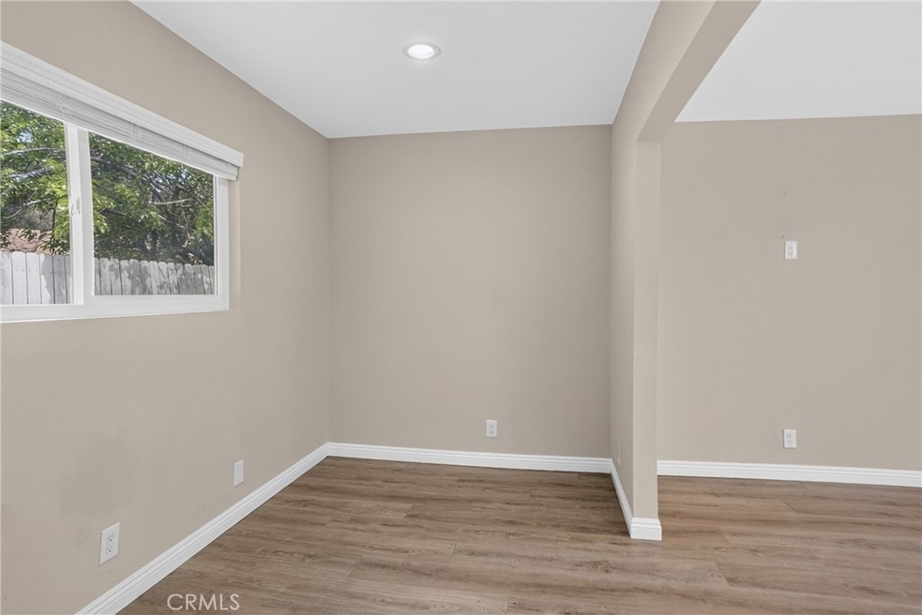 24441 Denise Pl - Photo 22