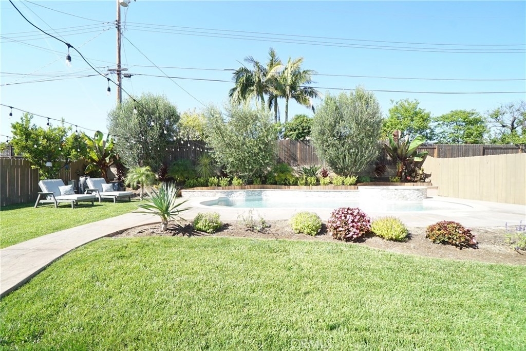 925 Gehrig Avenue - Photo 4