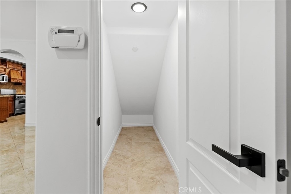 333 Milford Street - Photo 21