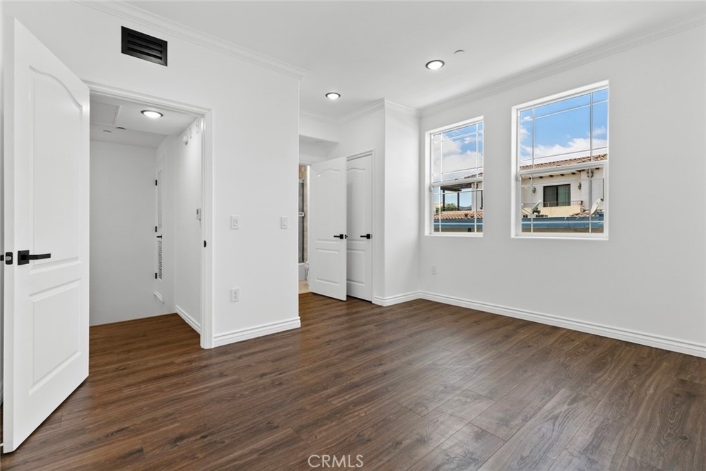 333 Milford Street - Photo 30