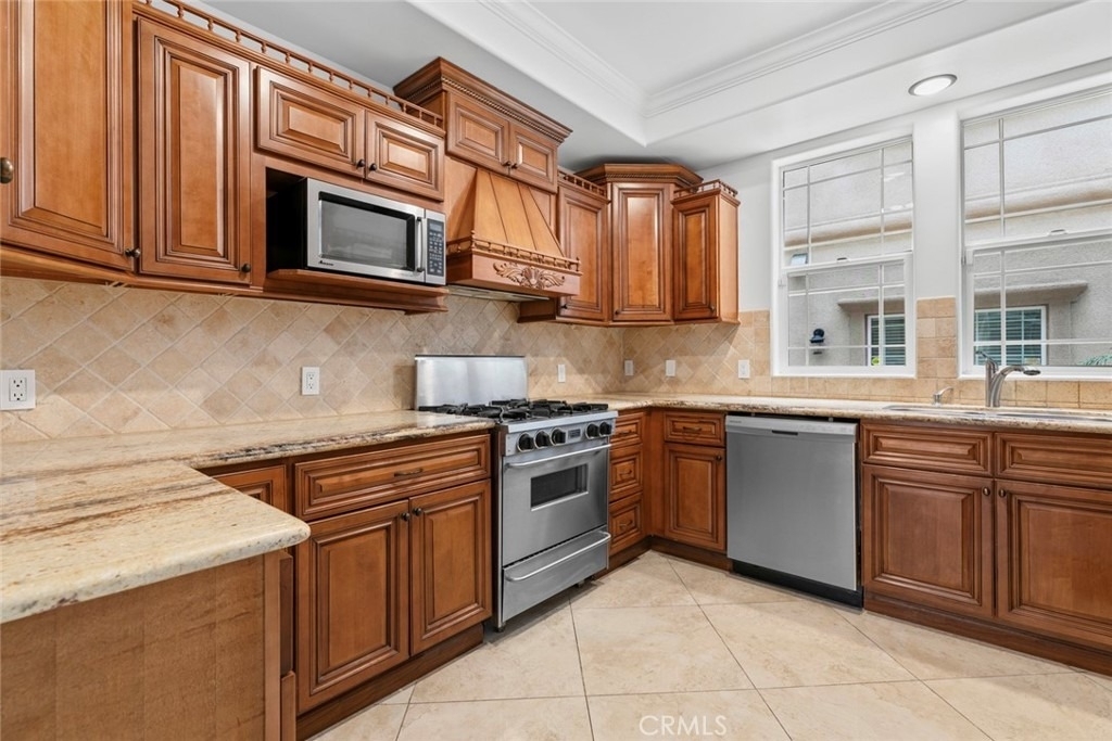 333 Milford Street - Photo 22