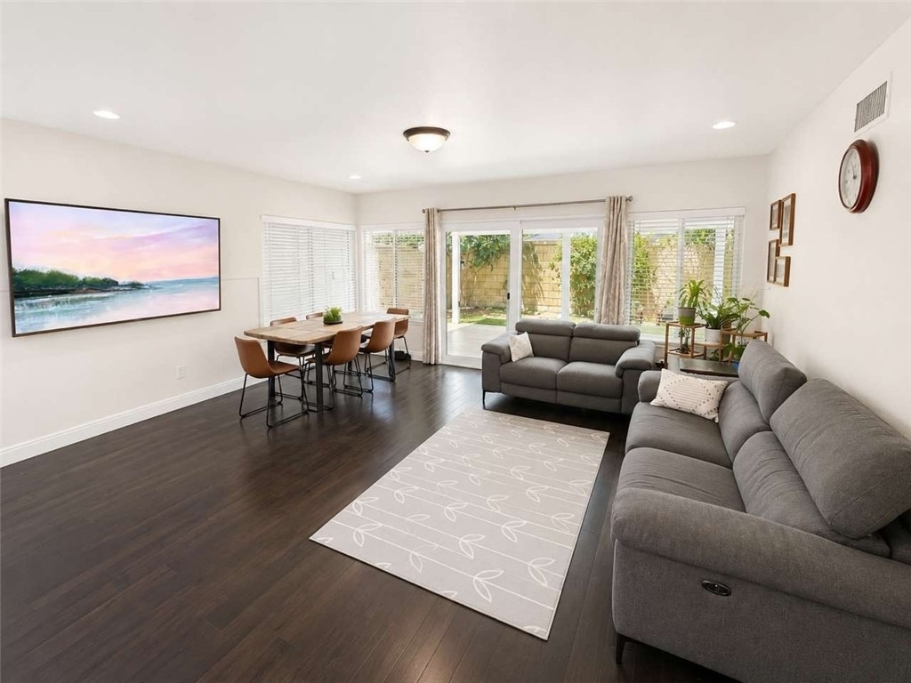 17211 Stowers Avenue - Photo 2