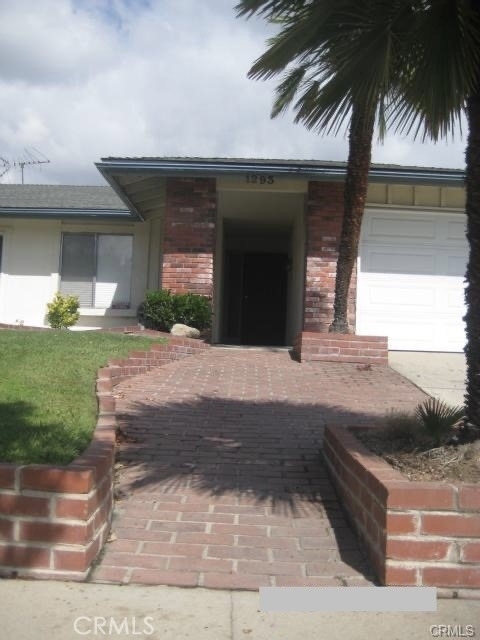 1293 Brenda Court - Photo 2