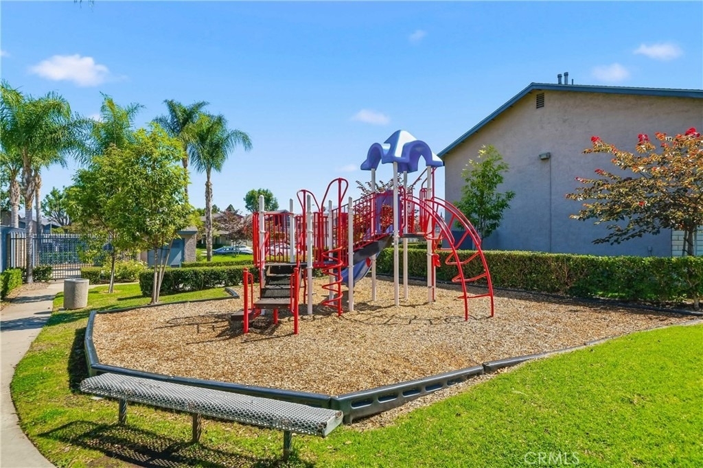 850 Windwood Drive - Photo 32