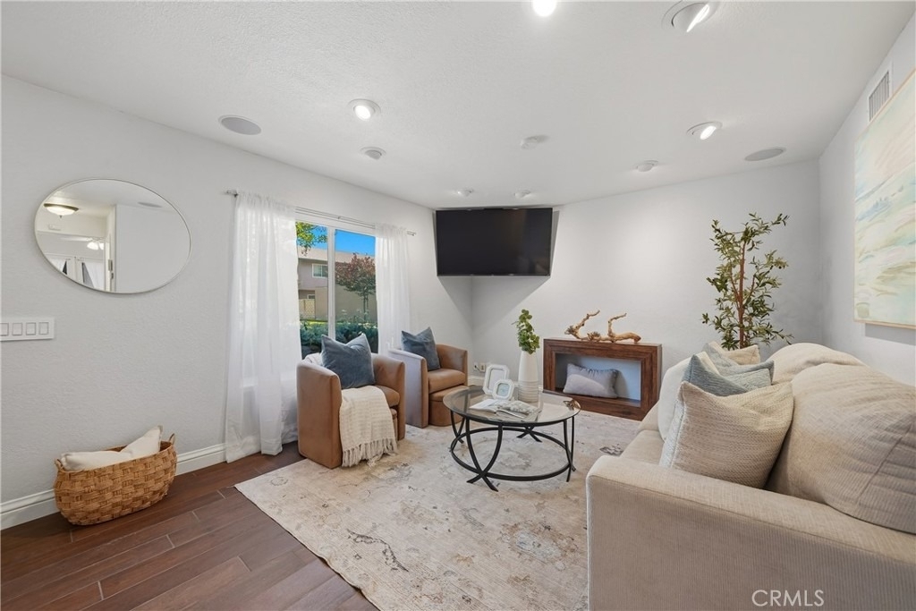 850 Windwood Drive - Photo 4