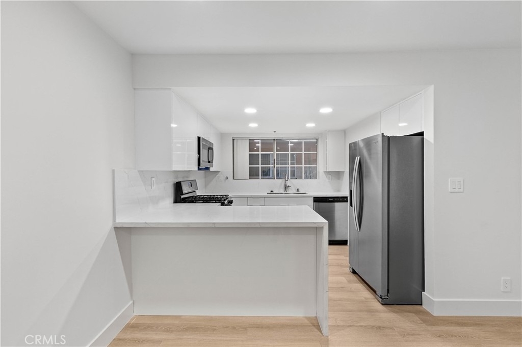 345 W Alameda - Photo 10