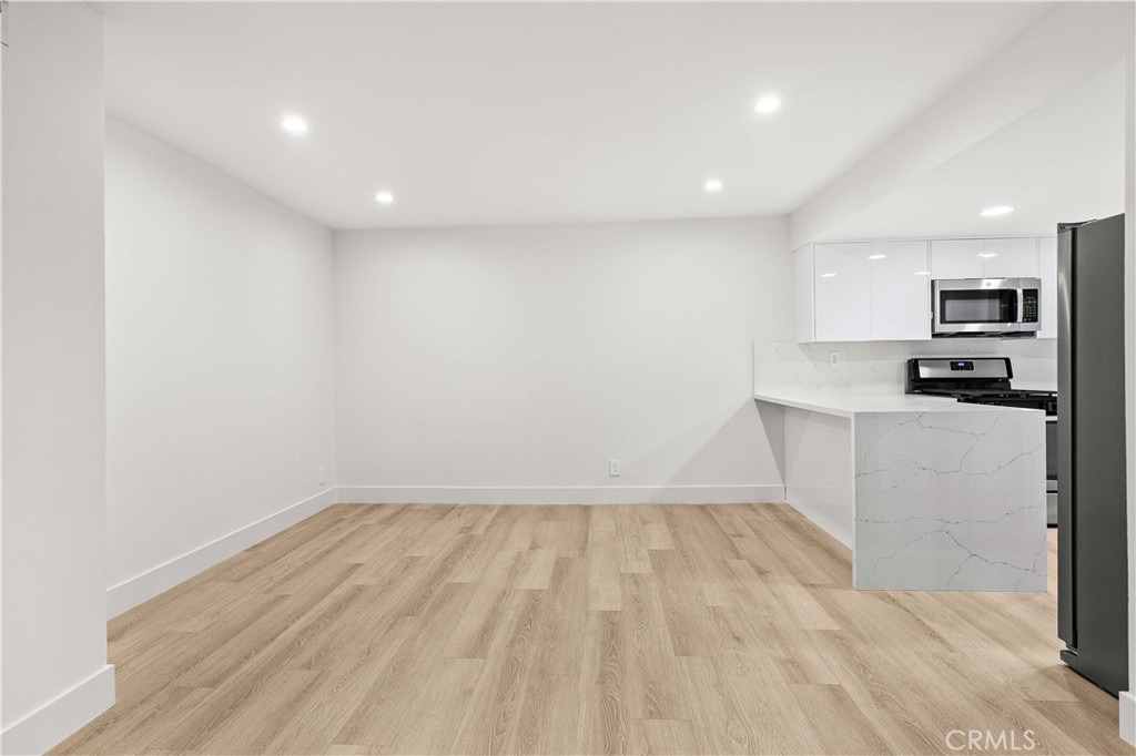 345 W Alameda - Photo 12