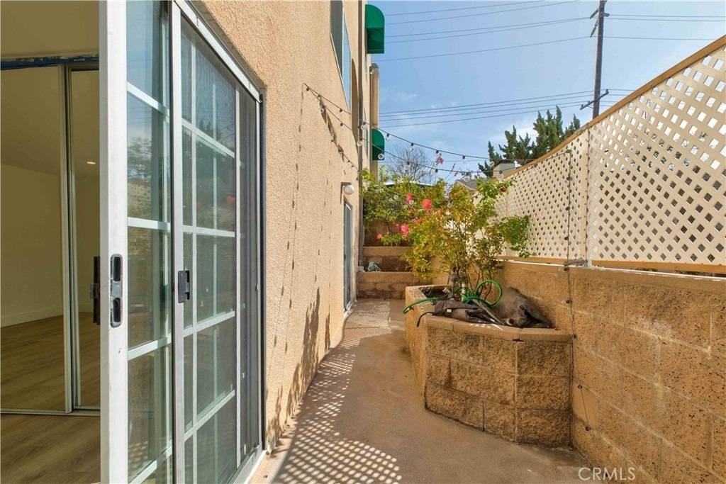 345 W Alameda - Photo 27