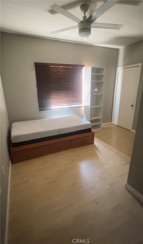 3029 S Budlong Avenue - Photo 3