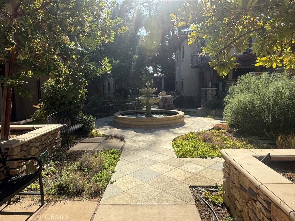 158 S Sierra Madre - Photo 1