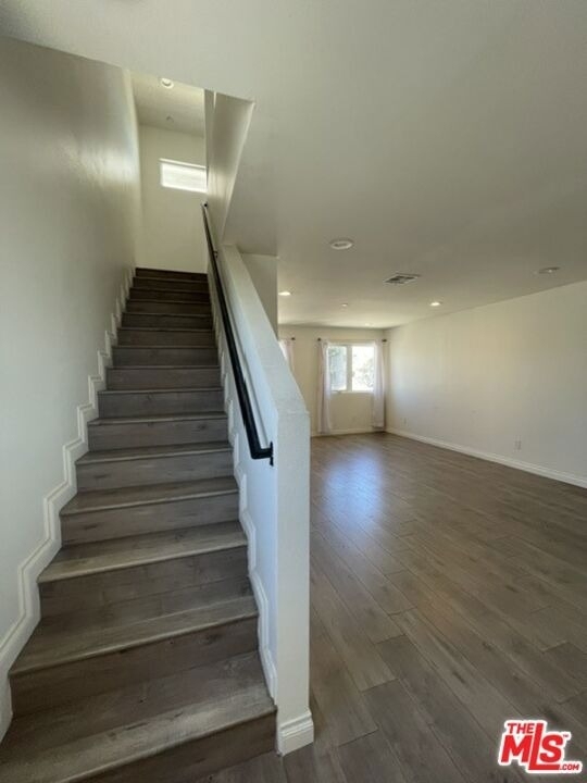 5733 1/2 Fulcher Avenue - Photo 16
