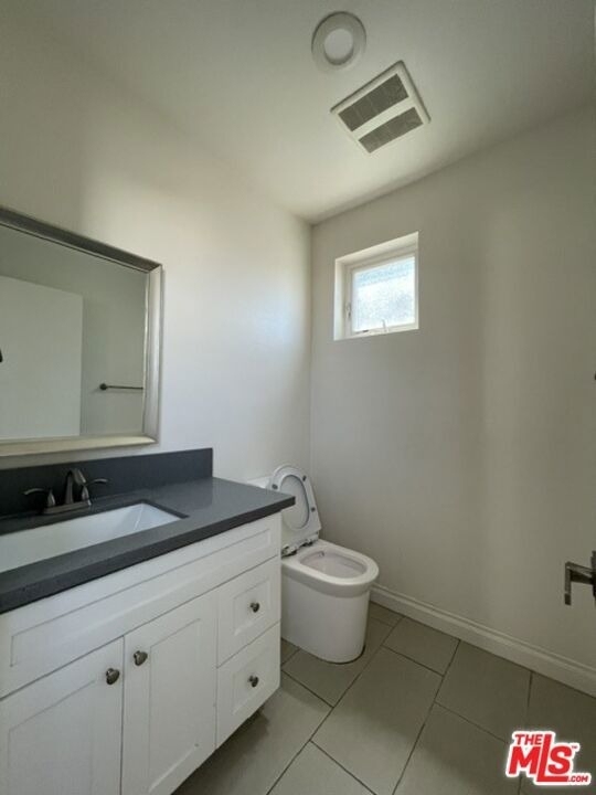 5733 1/2 Fulcher Avenue - Photo 15