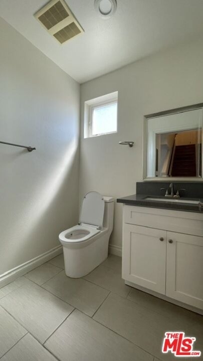 5733 1/2 Fulcher Avenue - Photo 65