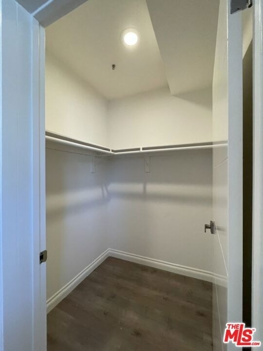 5733 1/2 Fulcher Avenue - Photo 55
