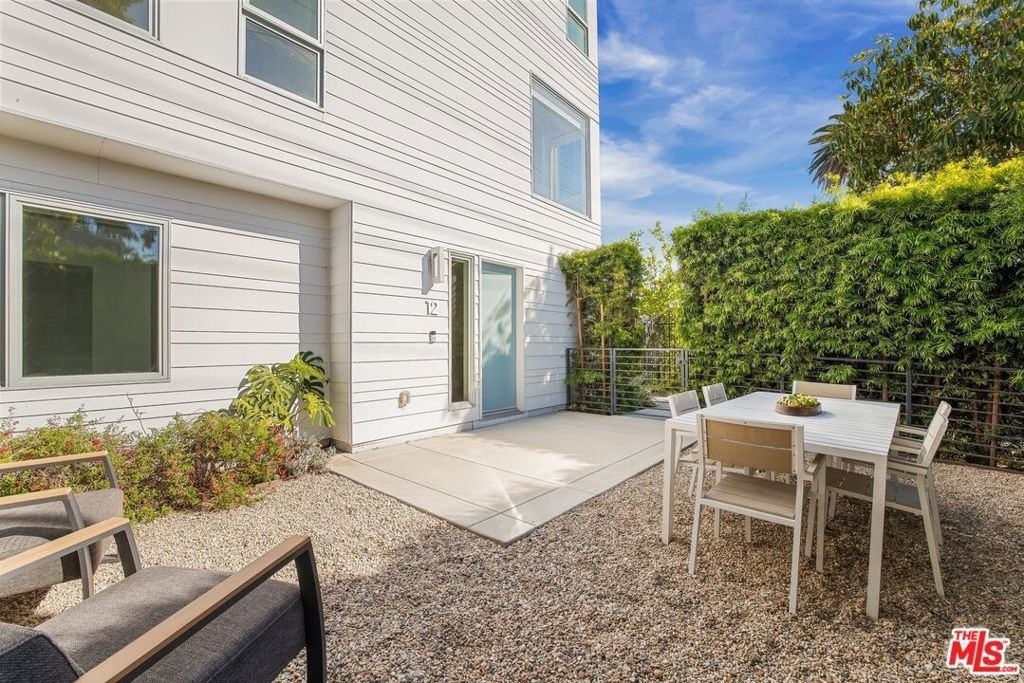 11724 Culver Boulevard - Photo 26