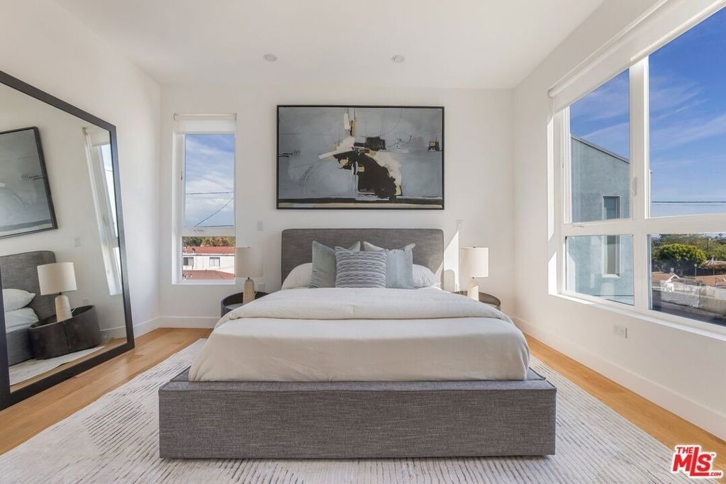 11724 Culver Boulevard - Photo 12