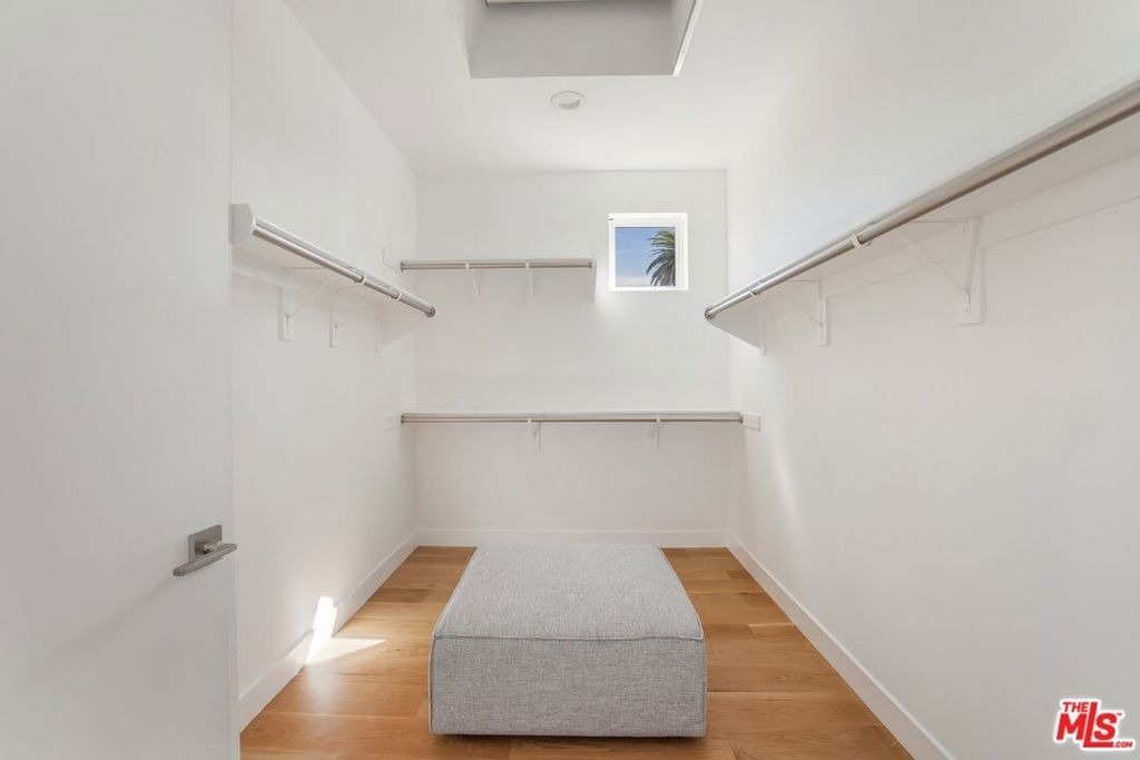 11724 Culver Boulevard - Photo 16