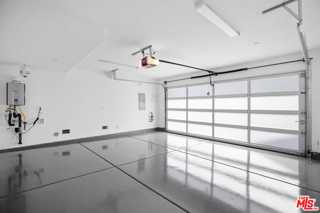 11724 Culver Boulevard - Photo 29