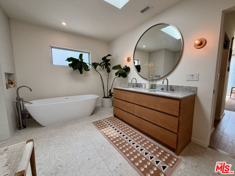 4355 Kenyon Avenue - Photo 10