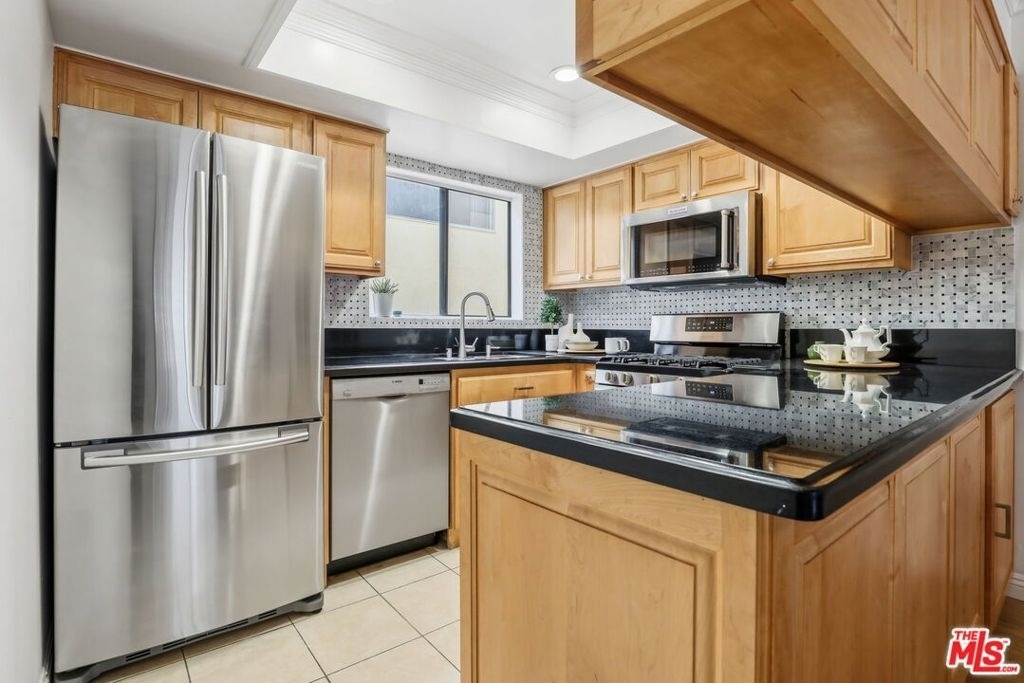 11952 Darlington Avenue - Photo 13