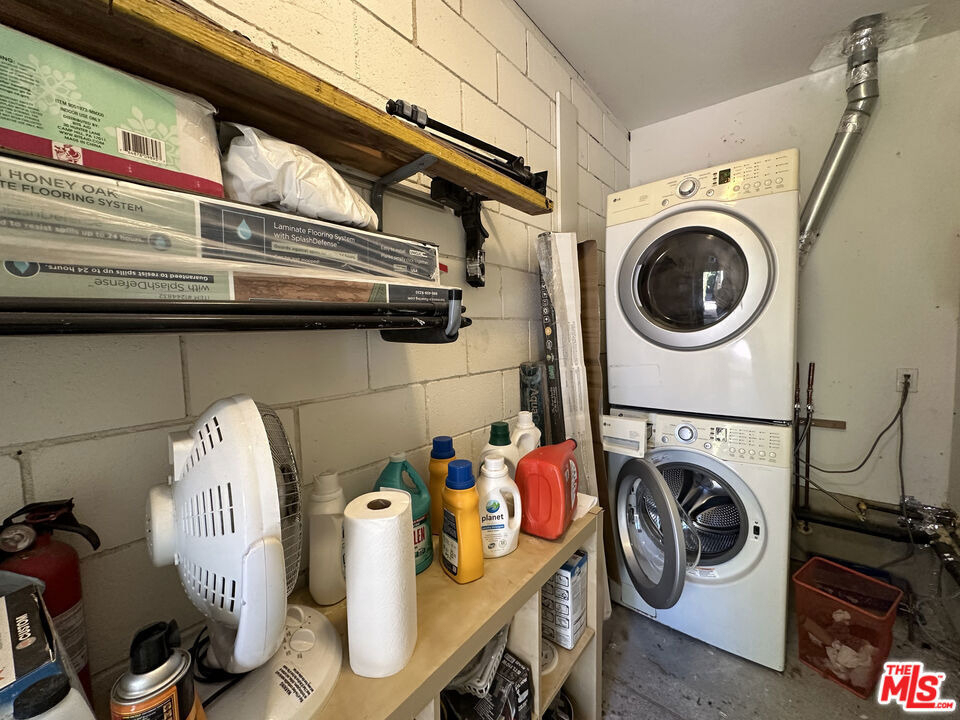 1405 Talmadge Street - Photo 20
