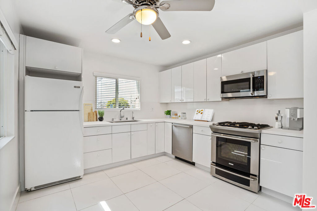 119 Paloma Avenue - Photo 4