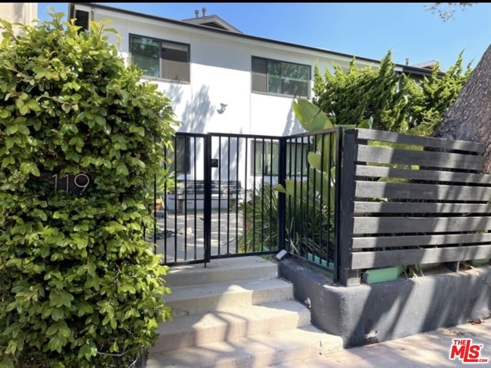 119 Paloma Avenue - Photo 21