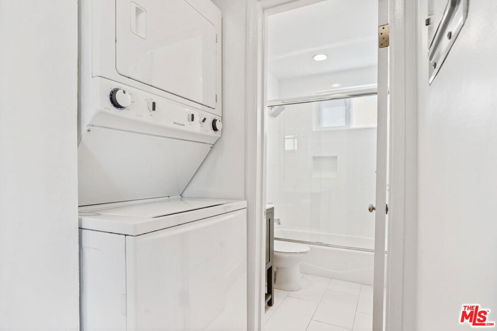 119 Paloma Avenue - Photo 8