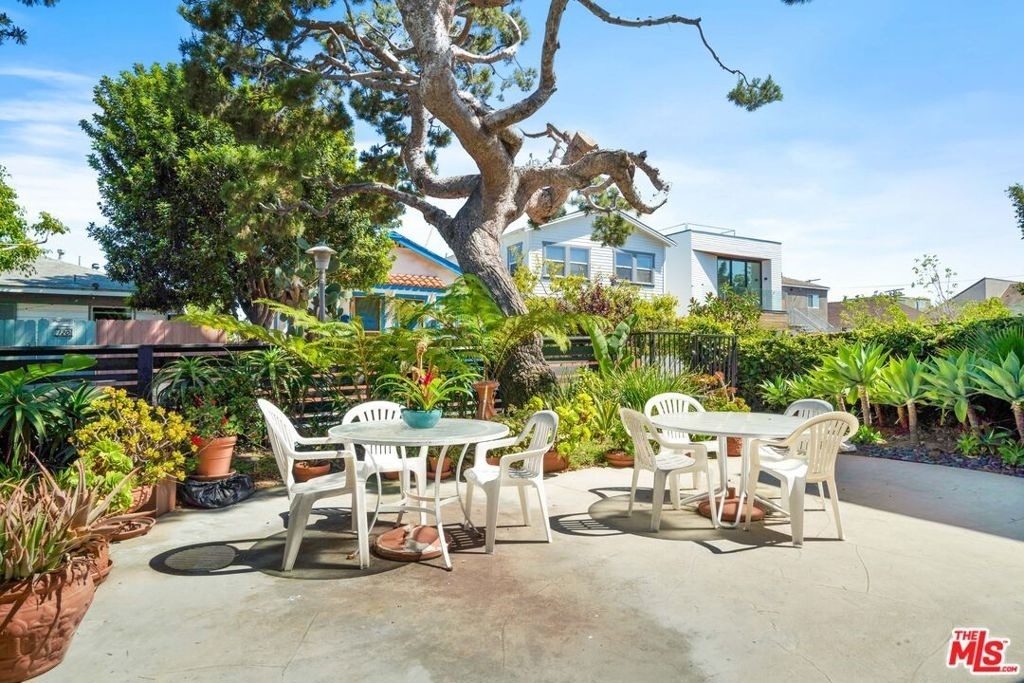 119 Paloma Avenue - Photo 13