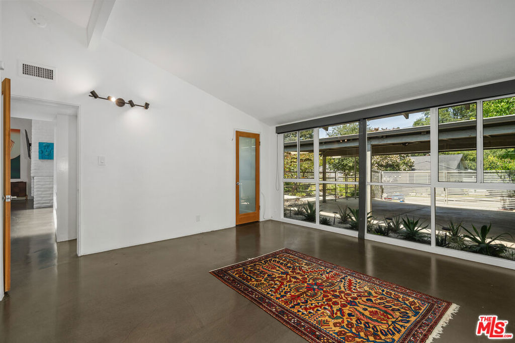 3641 Woodcliff Road - Photo 13