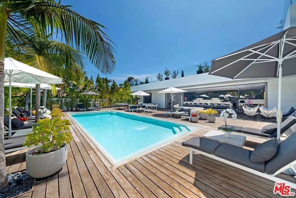 9570 Sunset Boulevard - Photo 31