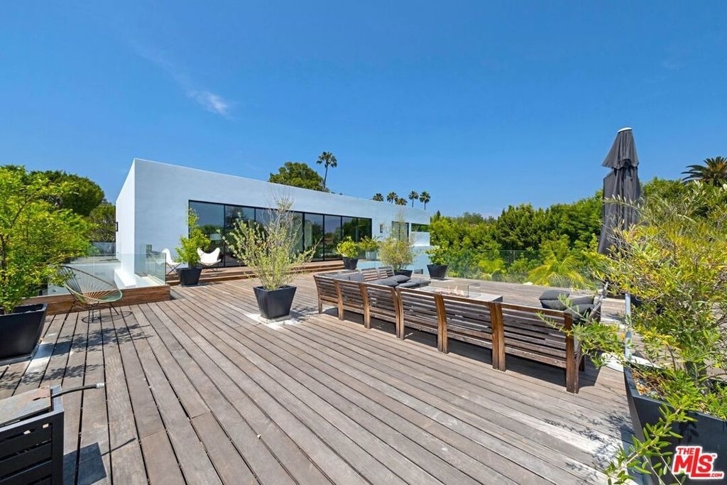 9570 Sunset Boulevard - Photo 24