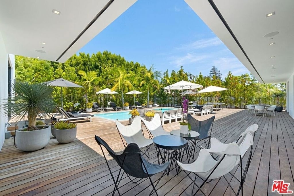 9570 Sunset Boulevard - Photo 28