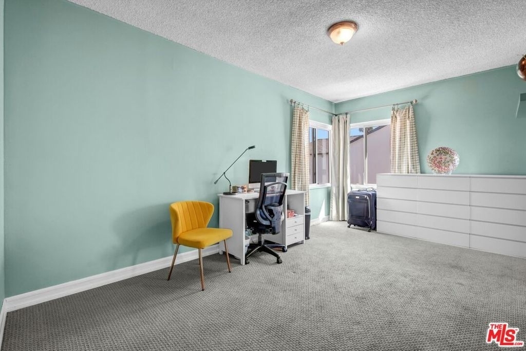 5183 Maison Avenue - Photo 9