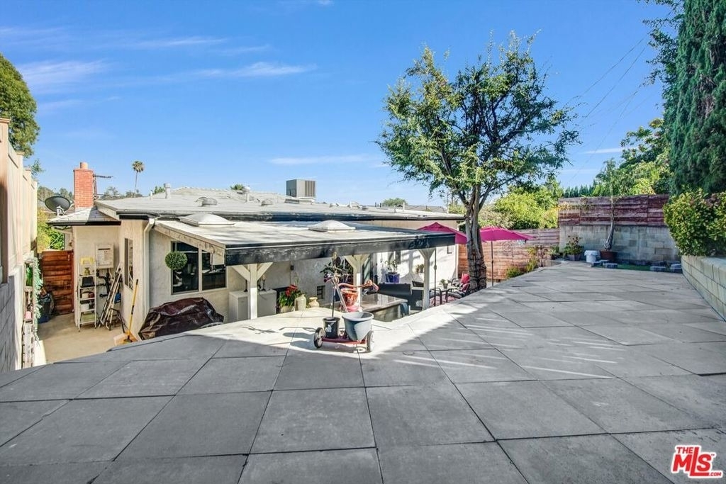 5183 Maison Avenue - Photo 21