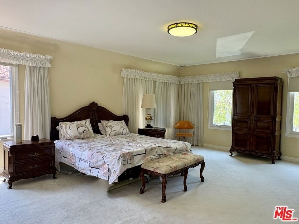 414 N Las Palmas Avenue - Photo 34
