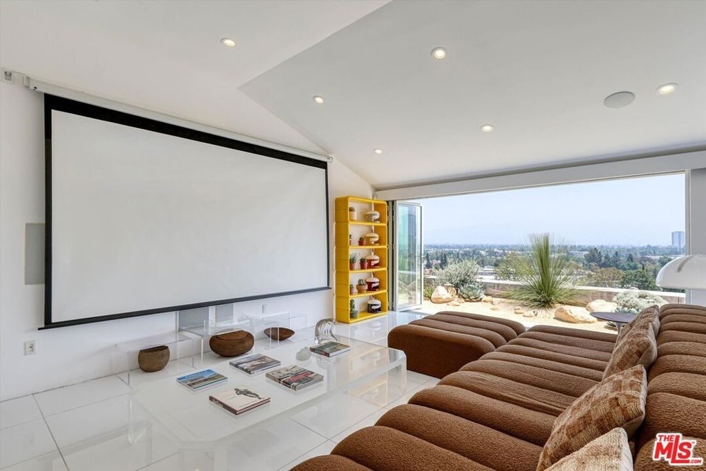 11001 Wrightwood Place - Photo 19