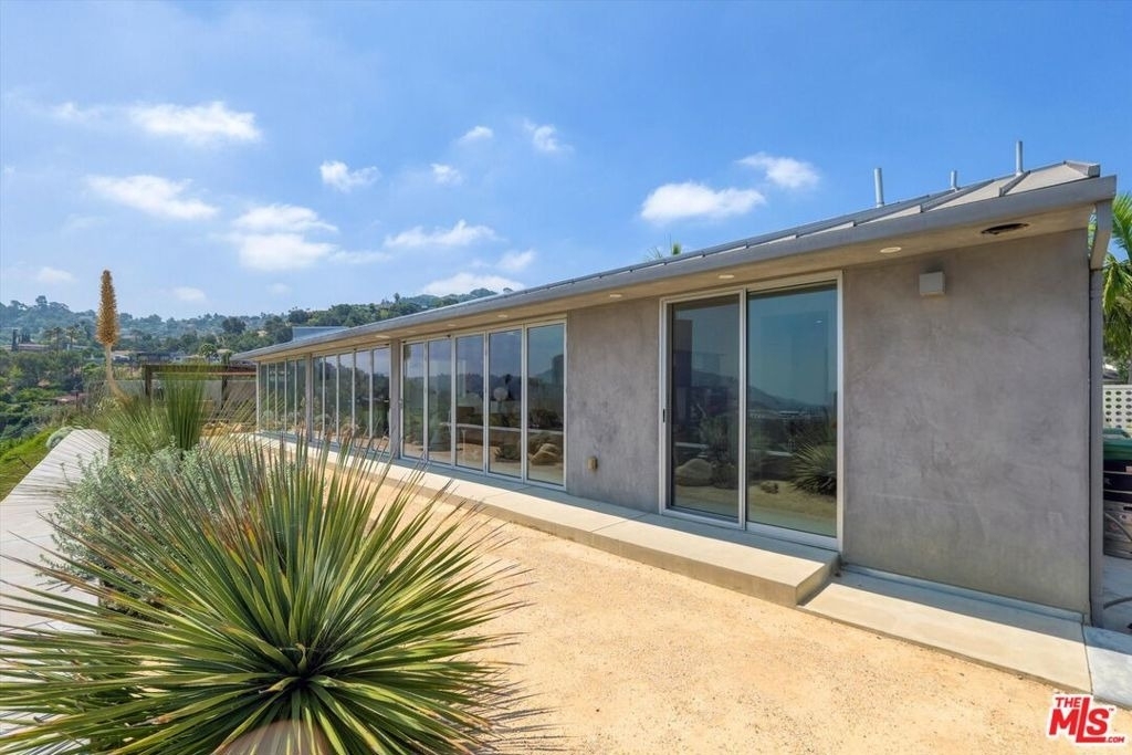 11001 Wrightwood Place - Photo 40