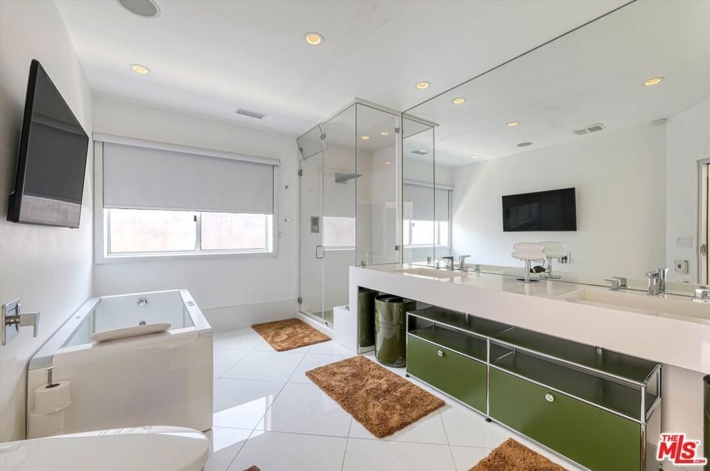 11001 Wrightwood Place - Photo 8