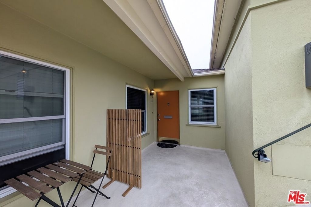 1128 Euclid Street - Photo 12