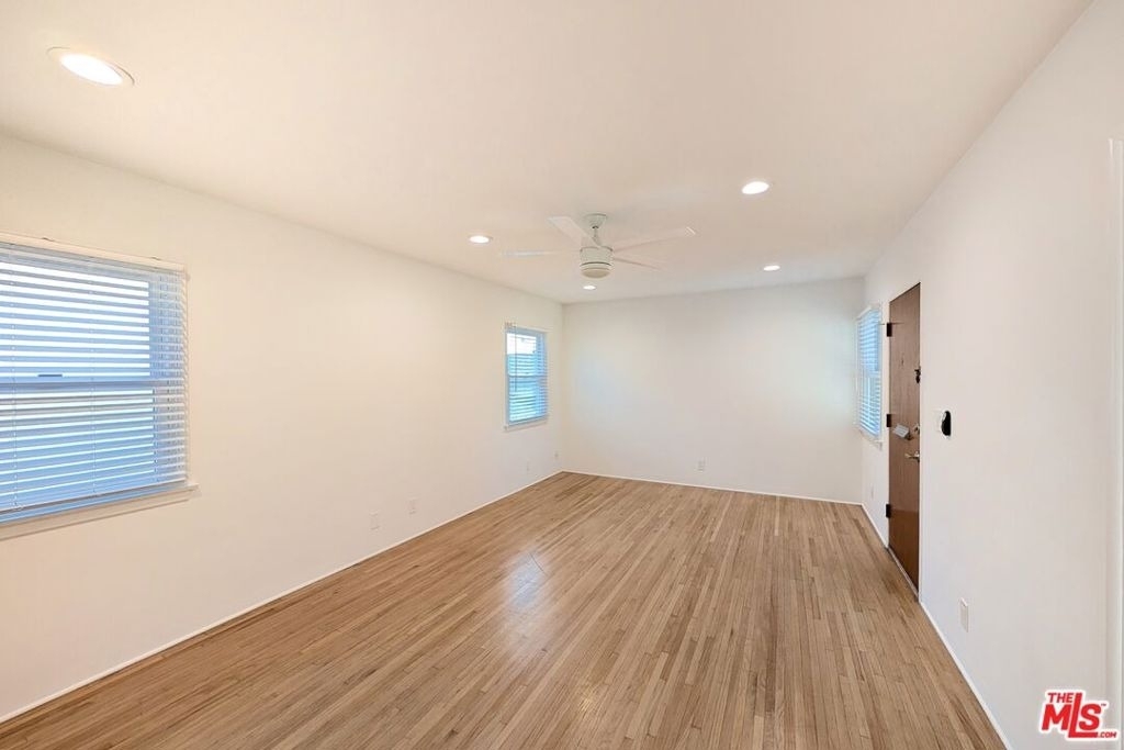 1128 Euclid Street - Photo 6