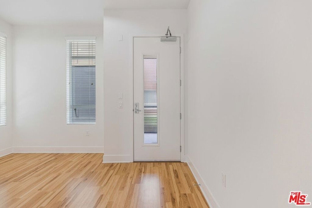 12920 Runway Road - Photo 4