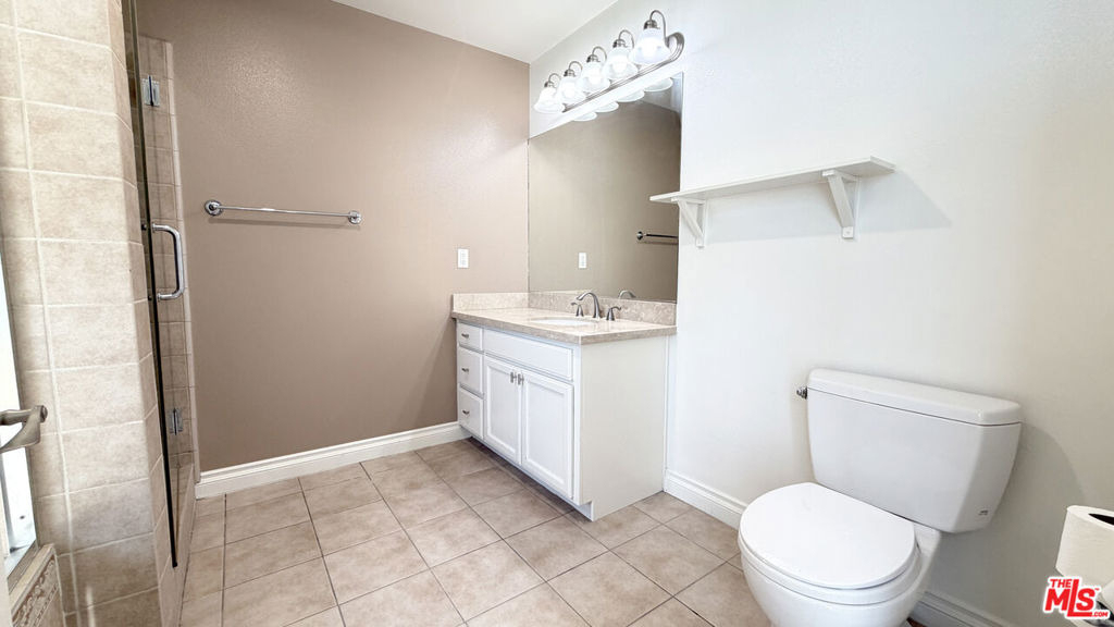 956 S Wilton Place - Photo 13
