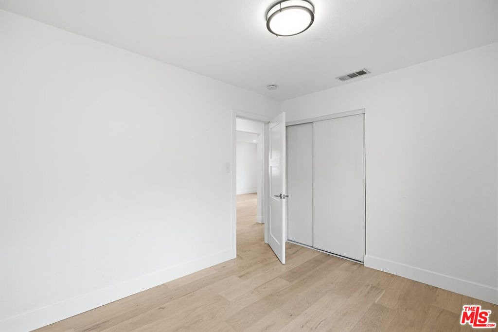 4221 W 166th Street - Photo 14
