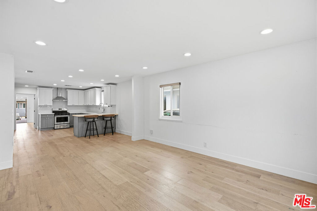 4221 W 166th Street - Photo 3