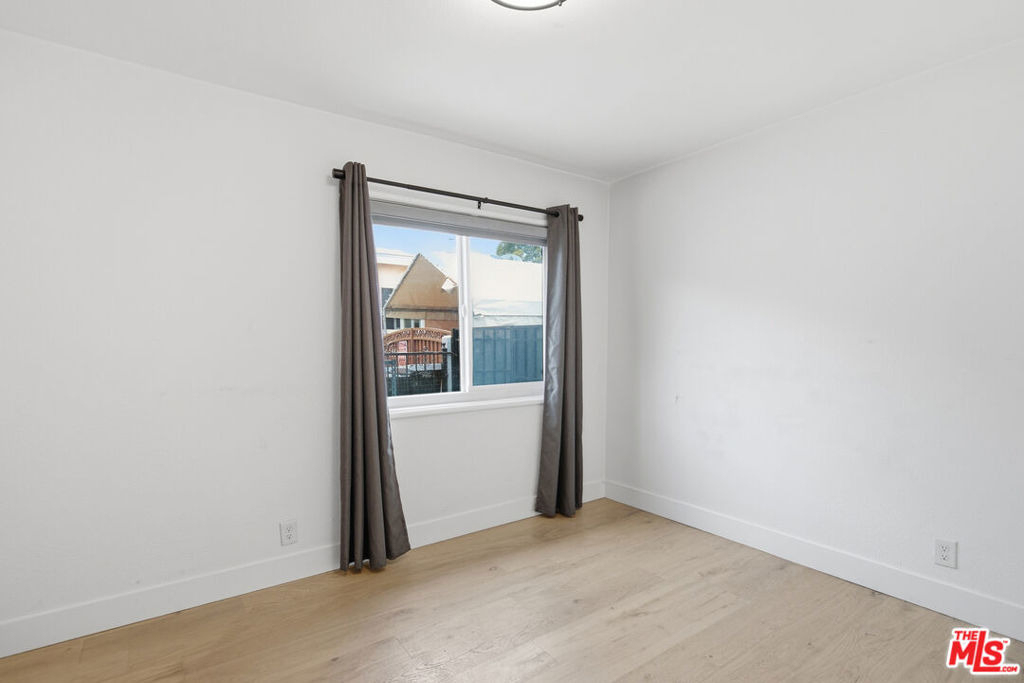 4221 W 166th Street - Photo 13