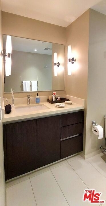 441 S Barrington Avenue - Photo 16