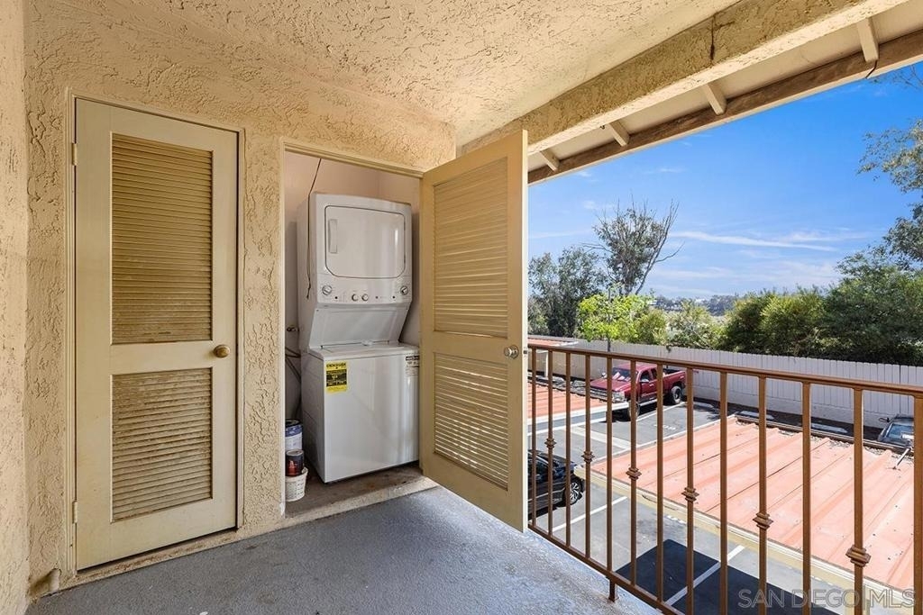 10158 Camino Ruiz - Photo 8